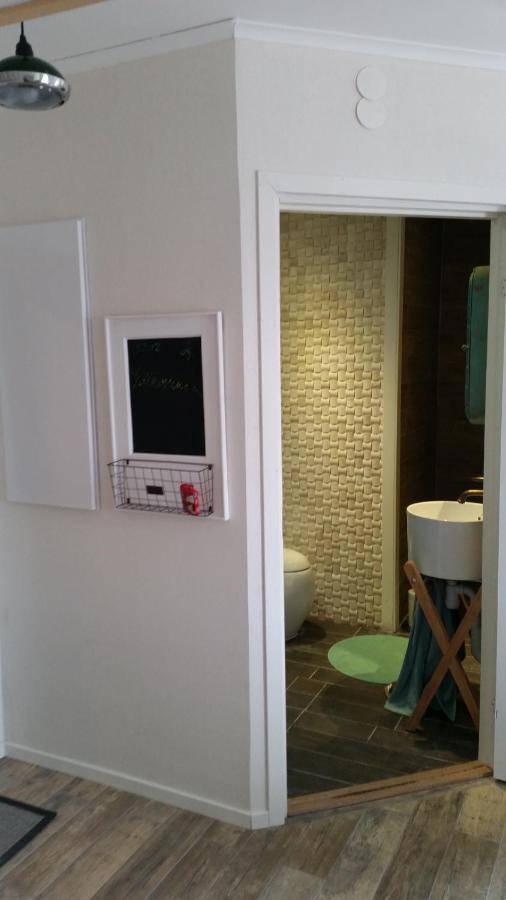 Alyhr Apartments VBY Chambre photo