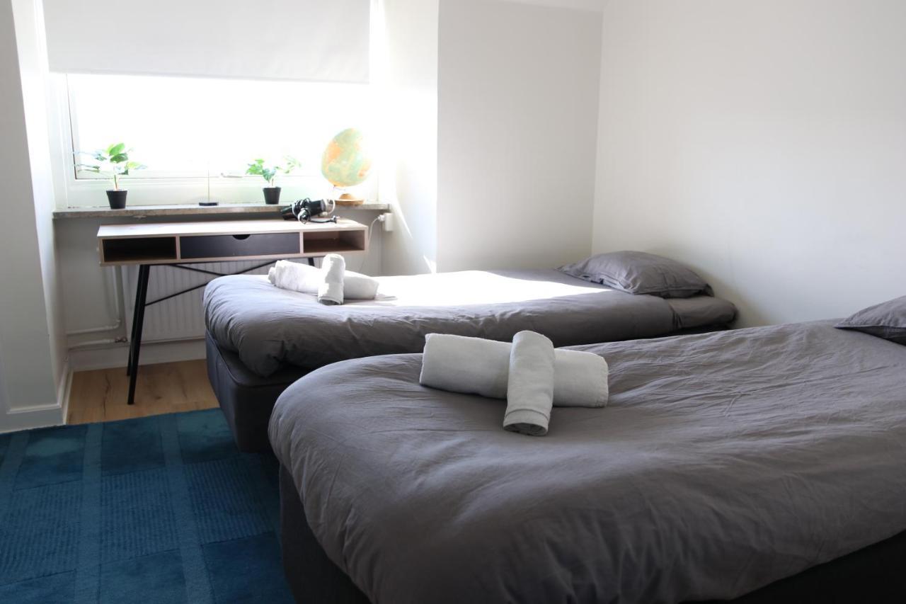 Alyhr Apartments VBY Chambre photo
